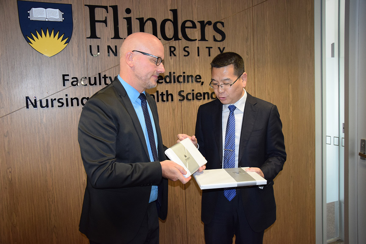 Flinders Pro Vice-Chancellor (International) Mr Sebastian Raneskold; and Professor Kuiqing Chen, Vice-President of Changzhou University, Jiangsu, China.
