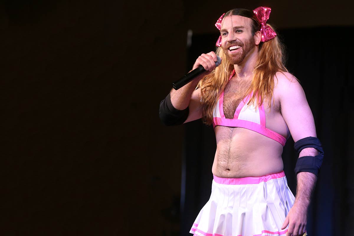 Richard Magarey in his Ladybeard persona, speaking at Saboten Con in Phoenix, Arizona, in 2016. Photo: Gage Skidmore CC.