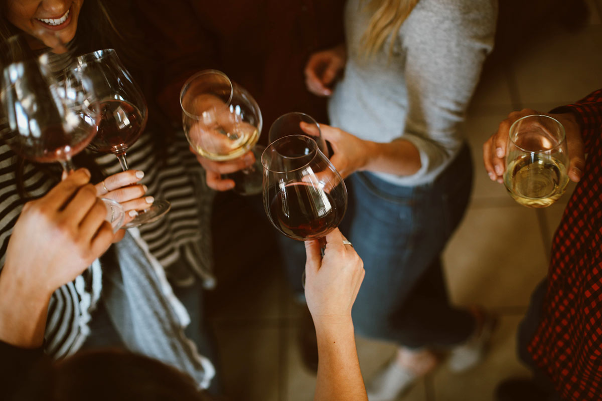 The link between alcohol consumption and breast cancer is well established, but low level awareness in the community. Photo: unsplash.com