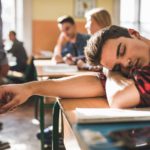 Negative thinking disturbs teen sleep